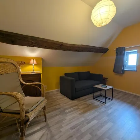 Vakantiehuis Simone De Beauvoir Chateauvillain